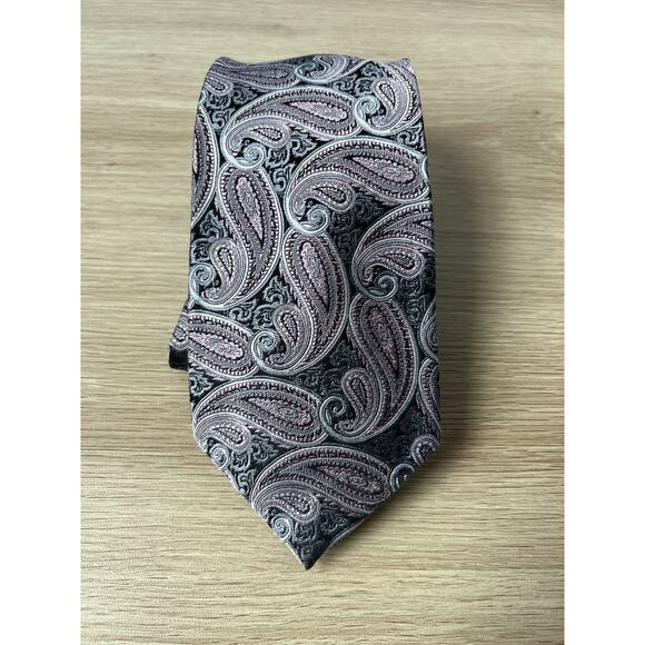 Pronto Uomo Pink and Gray Paisley Design 100% Silk Hand Made Designer Tie - Picture 1 of 6